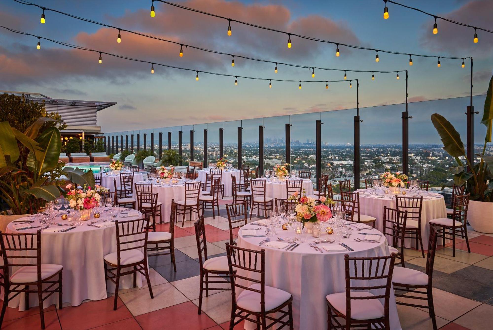 Отель Pendry West Hollywood Лос-Анджелес Экстерьер фото